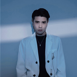 南少东