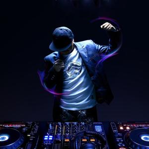 DjChen