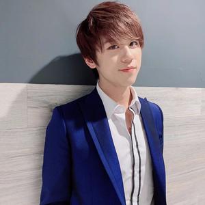 Keung To 姜涛