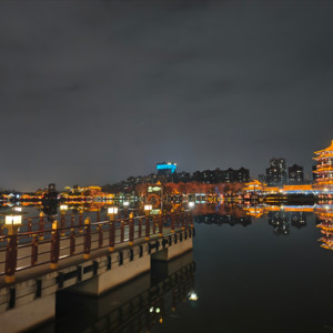 超级话多的花骨朵